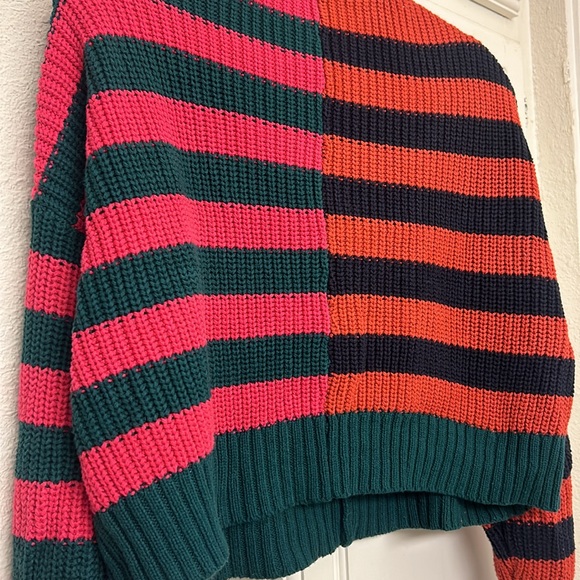 Vici Snuggle Up Quarter Zip Sweater Stripe Sweater Size Small Red Black Green - Picture 10 of 10